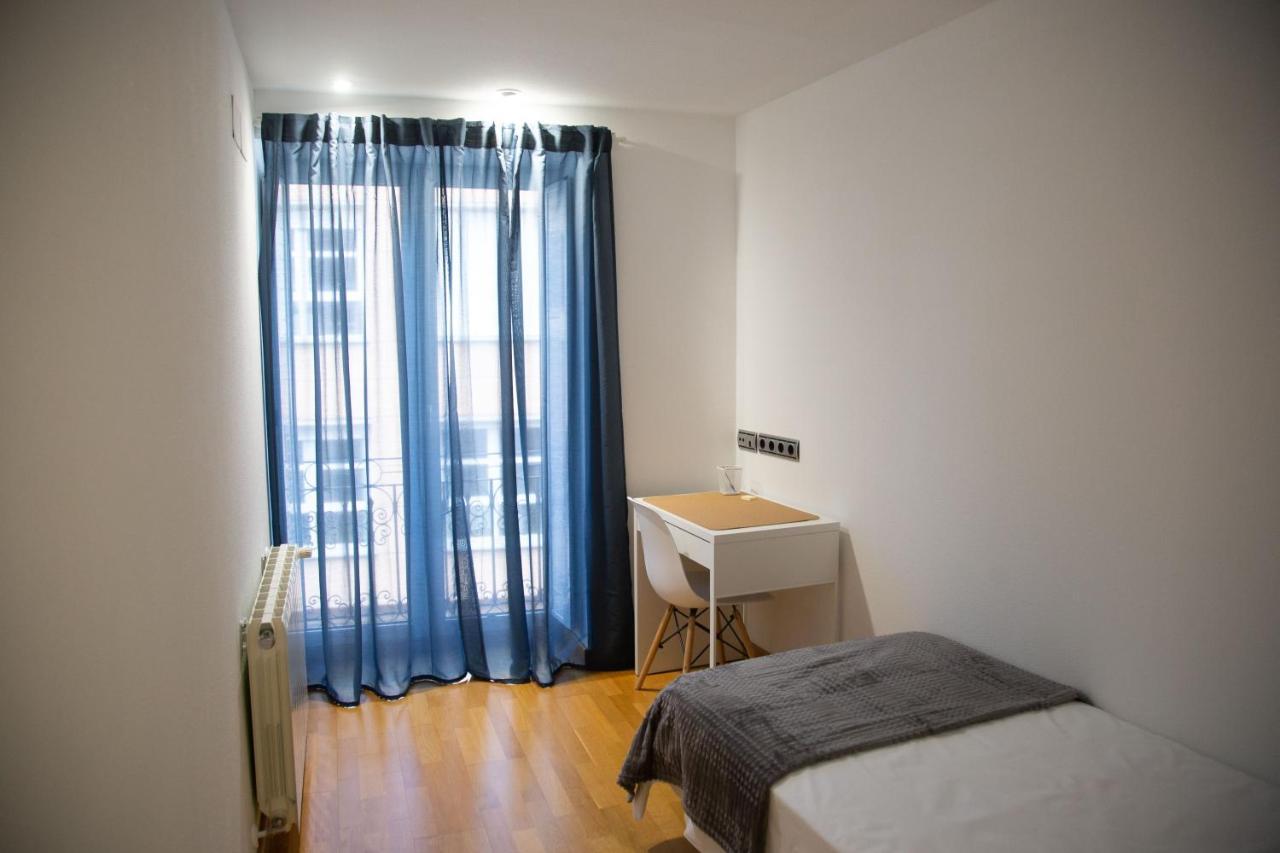 Elizabeth Towers Almansa Exterior foto