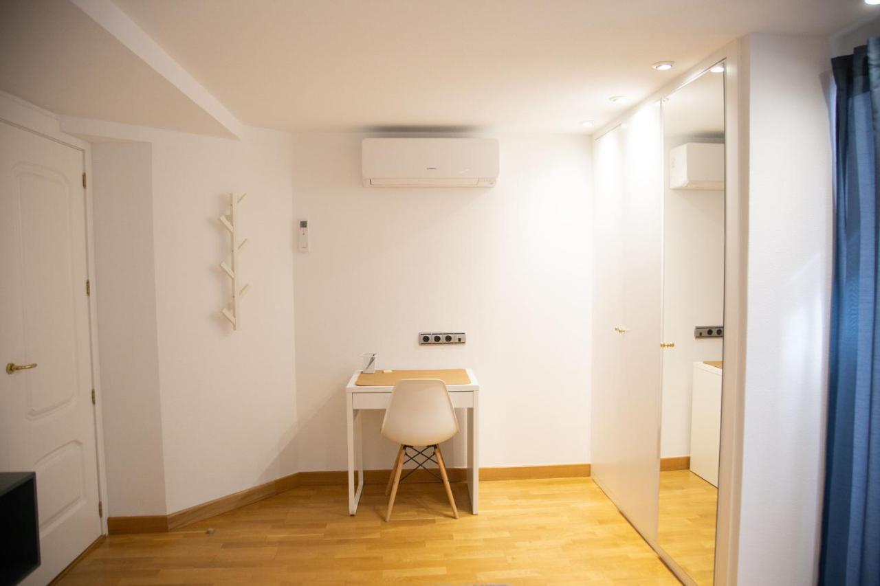 Elizabeth Towers Almansa Exterior foto