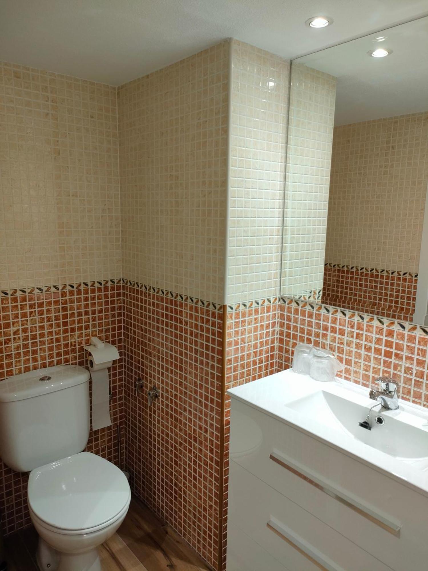 Elizabeth Towers Almansa Exterior foto